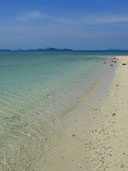 บรรยากาศชายหาดเกาะรังใหญ่ อ.เมือง จ.ภูเก็ต